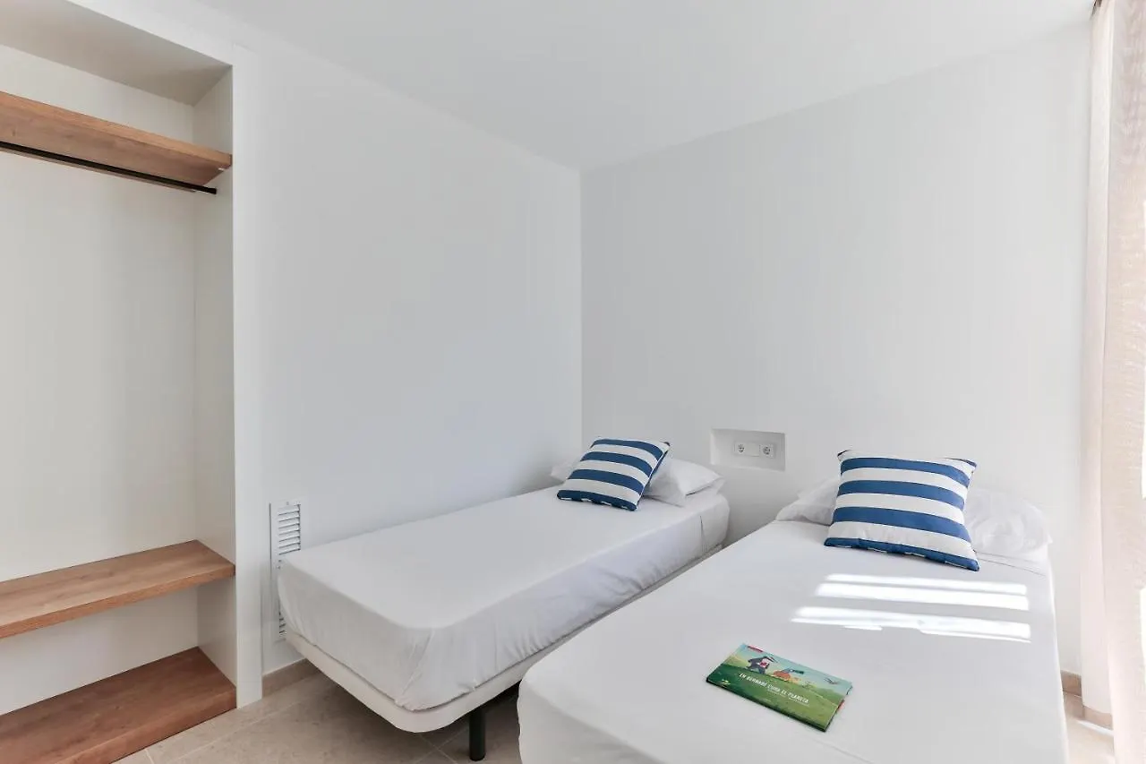 Eco-Apartments La Marineda Roses 0*,
